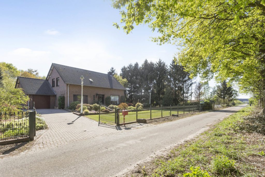 ergens Luipaard . Te koop: mooie vrijstaande woning in Venlo - Arvalis